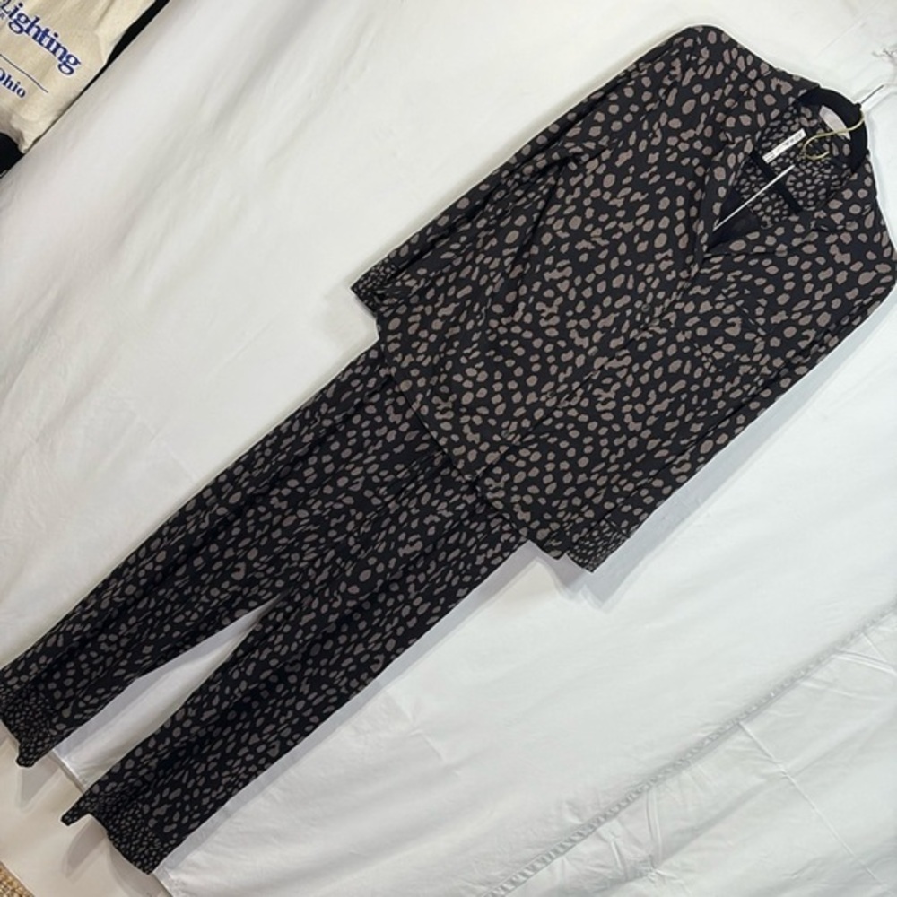 👂🏽 soma, black and brown dot print long sleeve knit pajamas